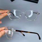 عینک فریم کائوچویی زاویه دار    ۰۵۵۲