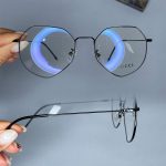 عینک فریم فلزی زاویه دار چندضلعی 0747