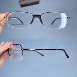 عینک نیم فریم مستطیلی دماغه یک تیکه   010705