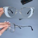 عینک فریم فلزی گربه ای     010101185