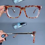 عینک فریم کائوچویی زاویه دار پلنگی ضخیم    010101657