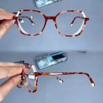 عینک فریم کائوچویی زاویه دار پلنگی    010101571