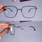 عینک فریم کائوچویی زاویه دار مربع   010101781