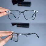 عینک فریم کائوچویی زاویه دار      010102046