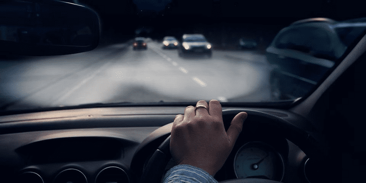 عدسی رانندگی شب