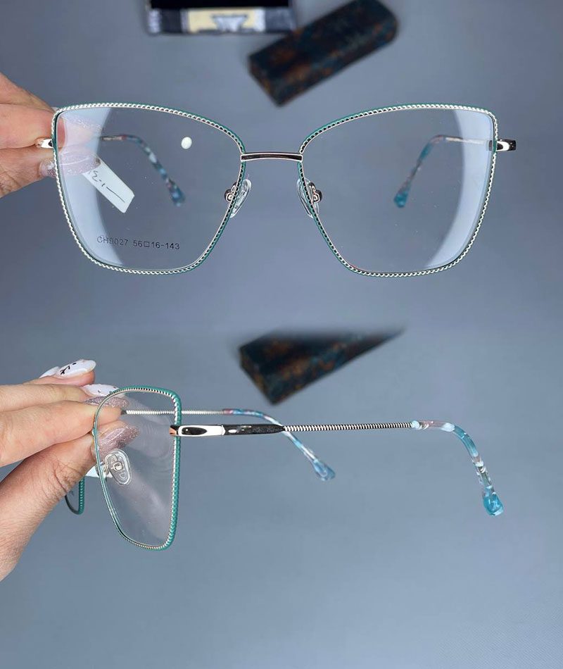 عینک پروانه ای